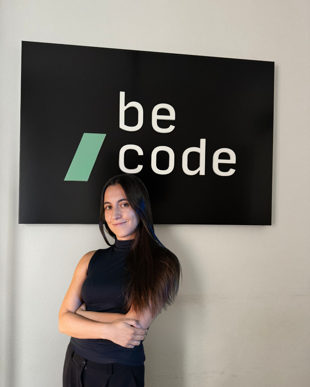 ¡𝗡𝘂𝗲𝘃𝗮 𝗶𝗻𝘁𝗲𝗴𝗿𝗮𝗻𝘁𝗲 𝗲𝗻 𝗲𝗹 𝗲𝗾𝘂𝗶𝗽𝗼!
Hola! soy 𝗠𝗮𝗿𝘁𝗮, 𝗖𝗼𝗺𝗺𝘂𝗻𝗶𝘁𝘆 𝗠𝗮𝗻𝗮𝗴𝗲𝗿 del departamento de 𝗠𝗮𝗿𝗸𝗲𝘁𝗶𝗻𝗴 𝗗𝗶𝗴𝗶𝘁𝗮𝗹 de 𝗕𝗲𝗖𝗼𝗱𝗲.

Mi enfoque es crear contenido estratégico, fortalecer las comunidades y conectar a más personas con las oportunidades del mundo digital. 📲💯

Es un placer formar parte del equipo de 𝗕𝗲𝗖𝗼𝗱𝗲. ¡nos vemos por las redes!

#TransformaciónDigital #MarketingDigital #BeCode #Orihuela